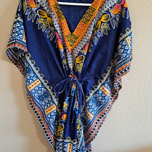 Moda Navy and Multicolor Patterned Tunic - Picture 5 of 8